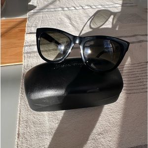 Salvatore Ferragano Shades black frame brown temples EUC